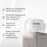 Bocal de crème Medik8 C-Tetra affiché sur un bloc de pierre grise sur fond blanc avec des rayons de lumière douce. L’image présente quatre affirmations avec coche : Restaure visiblement l’éclat de la peau, Améliore l’apparence des ridules et du teint irrégulier, Nourrit et adoucit la peau, Aide à prévenir les signes visibles du vieillissement