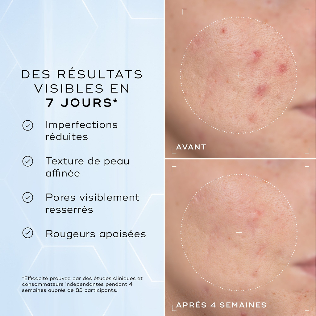Image divisée montrant l’application de la mousse à côté d’une liste d’avantages, incluant Élimine le maquillage, la protection solaire et les impuretés et Purifie et nourrit la peau.
