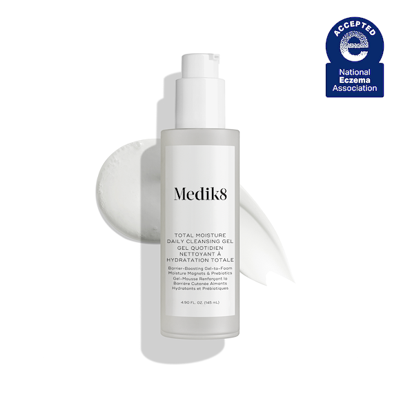 Total Moisture Daily Cleansing Gel-1