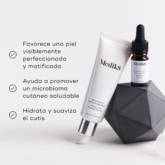 Balance Moisturiser y Glycolic Acid Activator están colocados sobre un objeto geométrico gris. Tres viñetas con marcas de verificación destacan los beneficios:

Favorece una piel visiblemente perfeccionada y matificada
Ayuda a promover un microbioma cutáneo saludable
Hidrata y suaviza el cutis-hover-32