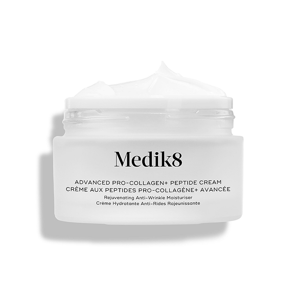 Słoiczek kremu Medik8 Advanced Pro-Collagen+ Peptide Cream na białym tle-8