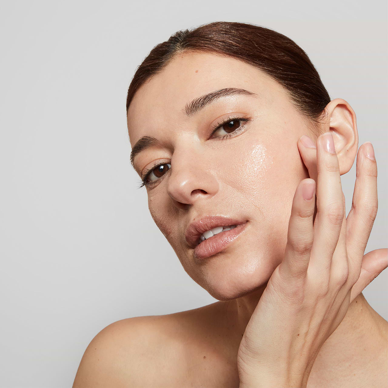 Retinoids vs Peptides... Or Retinoids and Peptides? Medik8 Retinoids vs Peptides... Or Retinoids and Peptides? Medik8