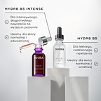 Butelki Medik8 Hydr8 B5 Intense oraz Hydr8 B5 stoją na białych podium na czystym, jasnym tle. Tekst przedstawia korzyści produktu Hydr8 B5 Intense jako „dla intensywnego, długotrwałego nawilżenia” oraz „idealny dla skóry normalnej do odwodnionej”. Korzyści Hydr8 B5 obejmują „lekkie codzienne nawilżenie” oraz „idealny dla skóry normalnej do wrażliwej”.
