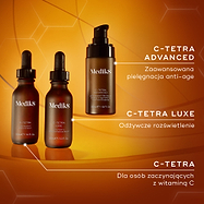 Seria serum z witaminą C marki Medik8, obejmująca produkty C-Tetra (witamina C dla początkujących), C-Tetra Luxe (odżywcze rozświetlenie) oraz C-Tetra Advanced (formuła przeciwstarzeniowa), zaprezentowana na tle w ciepłych odcieniach.