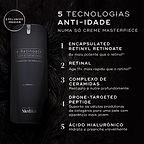 O frasco doseador r-Retinoate Intense é mostrado contra um fundo escuro com penas e um selo "EXCLUSIVO MEDIK8". Intitulado "5 tecnologias anti-idade numa só creme masterpiece", o texto lista: 1. Retinyl Retinoate Encapsulado (8x mais potente que o retinol), 2. Retinal (age 11x mais rápido que o retinol), 3. Complexo de Ceramidas (restaura e nutre profundamente), 4. Drone-Targeted Peptide (suporta as células produtoras de colagénio), e 5. Ácido Hialurónico (hidrata e preenche visivelmente).