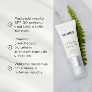 Tuba krému Advanced Day Eye Protect leží na mramorovom povrchu vedľa zeleného listu paprade. Text zdôrazňuje ochranu SPF 30, prevenciu viditeľných známok starnutia a schopnosť rozjasniť očné okolie a zmierniť opuchy.
