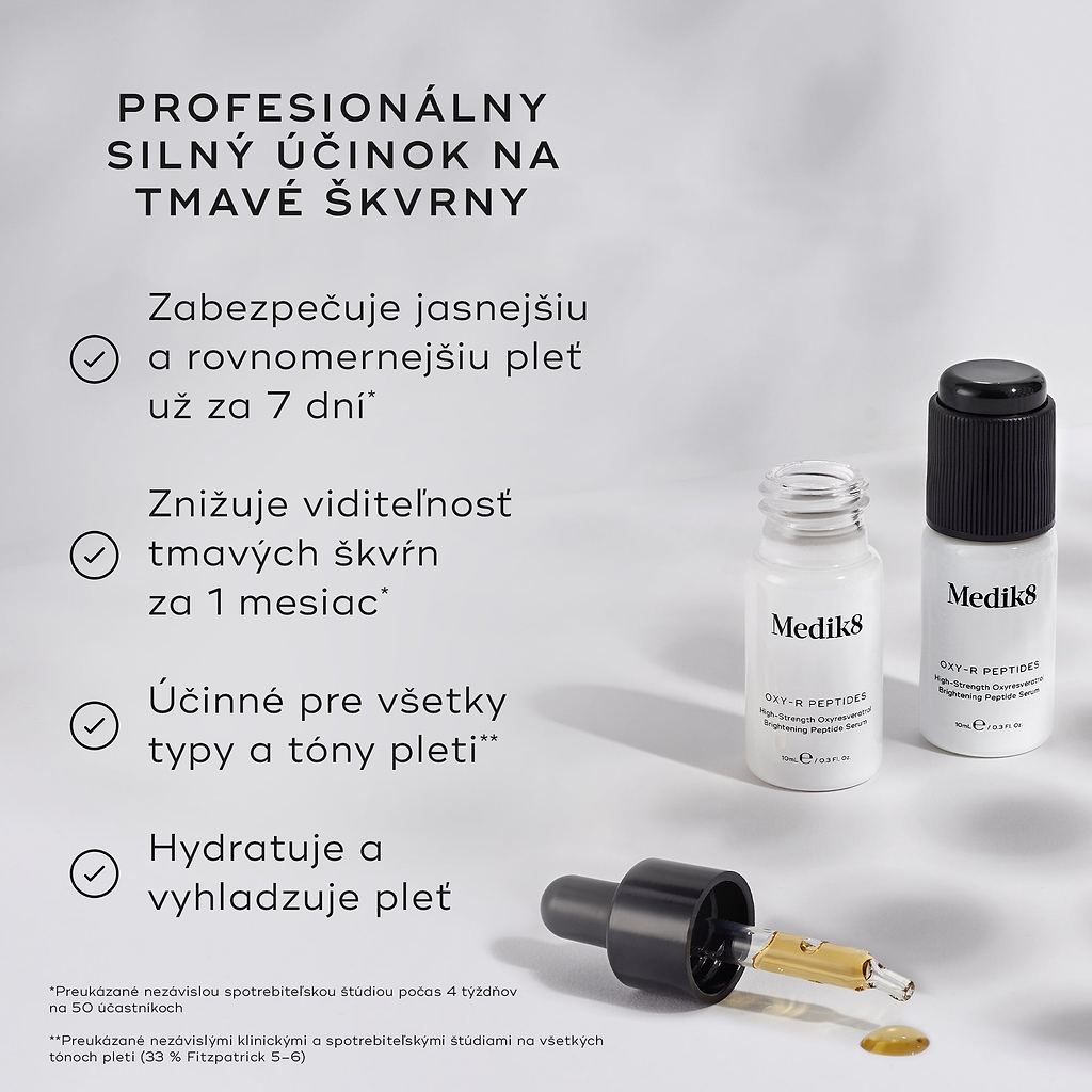Na obrázku sú dve malé biele fľaštičky s prípravkom Oxy-R Peptides a kvapkami žltého séra. Text zdôrazňuje: „PROFESIONÁLNE ÚČINKY NA TMAVÉ SKVRNY“. Uvedené výhody sú: Zaisťuje jasnejšiu a rovnomernejšiu pleť už za 7 dní, Zmierňuje viditeľné tmavé škvrny za 1 mesiac, Účinný na všetky typy a odtiene pleti a Hydratuje a vyhladzuje pleť.