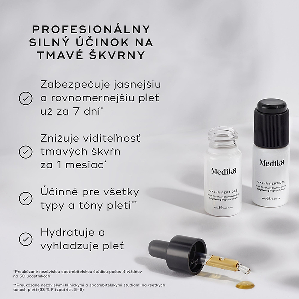 Na obrázku sú dve malé biele fľaštičky s prípravkom Oxy-R Peptides a kvapkami žltého séra. Text zdôrazňuje: „PROFESIONÁLNE ÚČINKY NA TMAVÉ SKVRNY“. Uvedené výhody sú: Zaisťuje jasnejšiu a rovnomernejšiu pleť už za 7 dní, Zmierňuje viditeľné tmavé škvrny za 1 mesiac, Účinný na všetky typy a odtiene pleti a Hydratuje a vyhladzuje pleť.