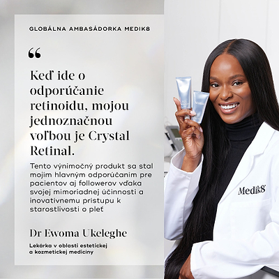 Kruhový portrét usmiateho odborníka na starostlivosť o pleť v značkovom laboratórnom plášti, ktorý drží dve strieborné tuby Crystal Retinal v jasne osvetlenom laboratórnom prostredí.
