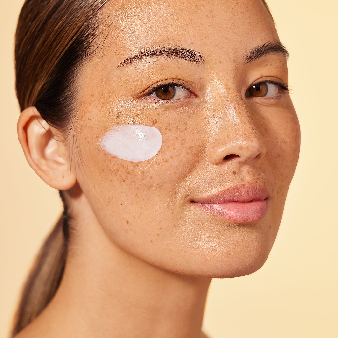 Understanding Oily Skin: Causes, Treatment, and Product Recommendations