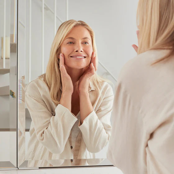 What are free radicals and antioxidants?