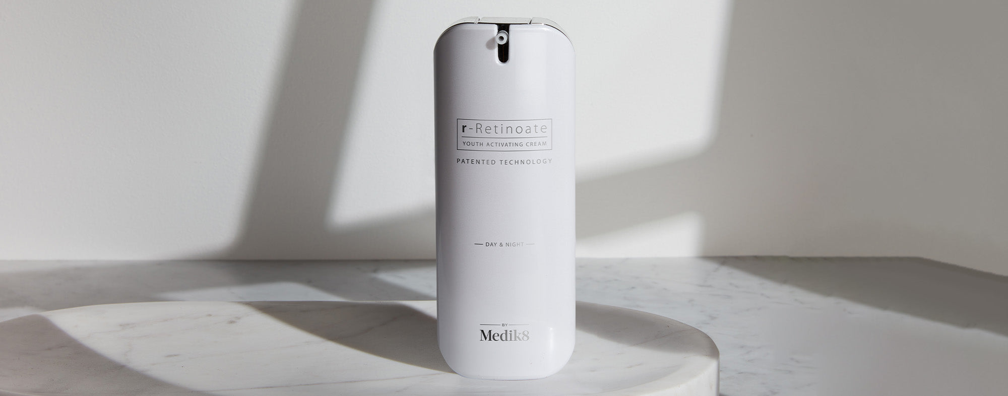 The Legend Continues: r-Retinoate Day & Night Upgraded – Medik8